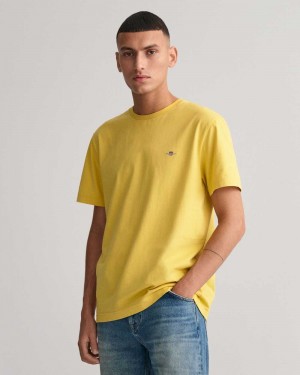 Gant Regular Fit Shield Men's T-Shirt Parchment Yellow | VPFSB-2361