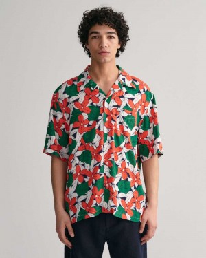 Gant Relaxed Fit Viscose Floral Printed Short Sleeve Men's Shirts Lavish Green | QTLKE-4237