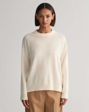 Gant Super Fine Lambswool Crew Neck Women's Sweater Cream | ICPNZ-3185