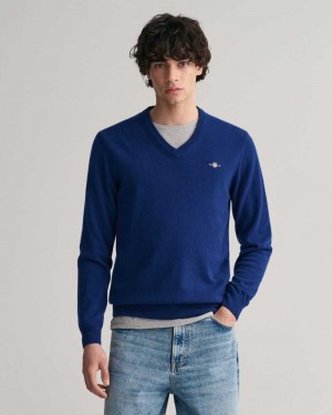 Gant Superfine Lambswool V-Neck Men's Sweater College Blue | UESIW-4127