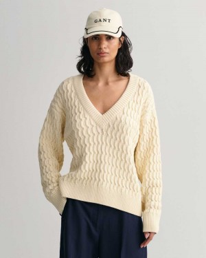 Gant Textured Cotton V-Neck Women's Sweater Cream | PHGYC-3652