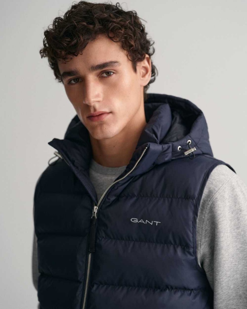 Gant Active Cloud Men's Vest Evening Blue | AVLYH-5392