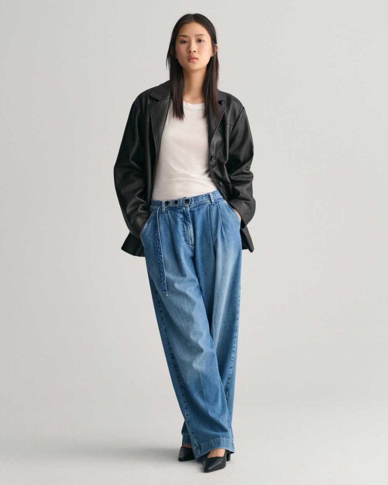 Gant Loose Fit Low-Waisted Belted Women's Jeans Mid Blue | NXJBO-4739