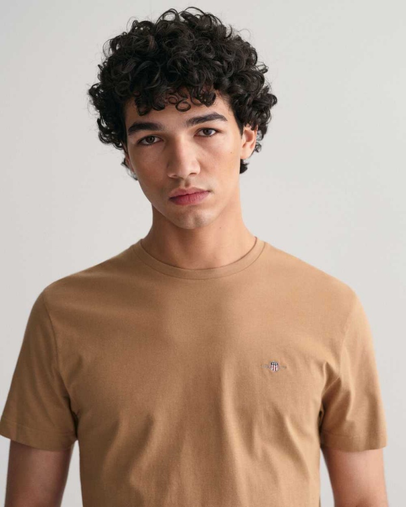 Gant Regular Fit Shield Men's T-Shirt Warm Khaki | XSJYW-8465