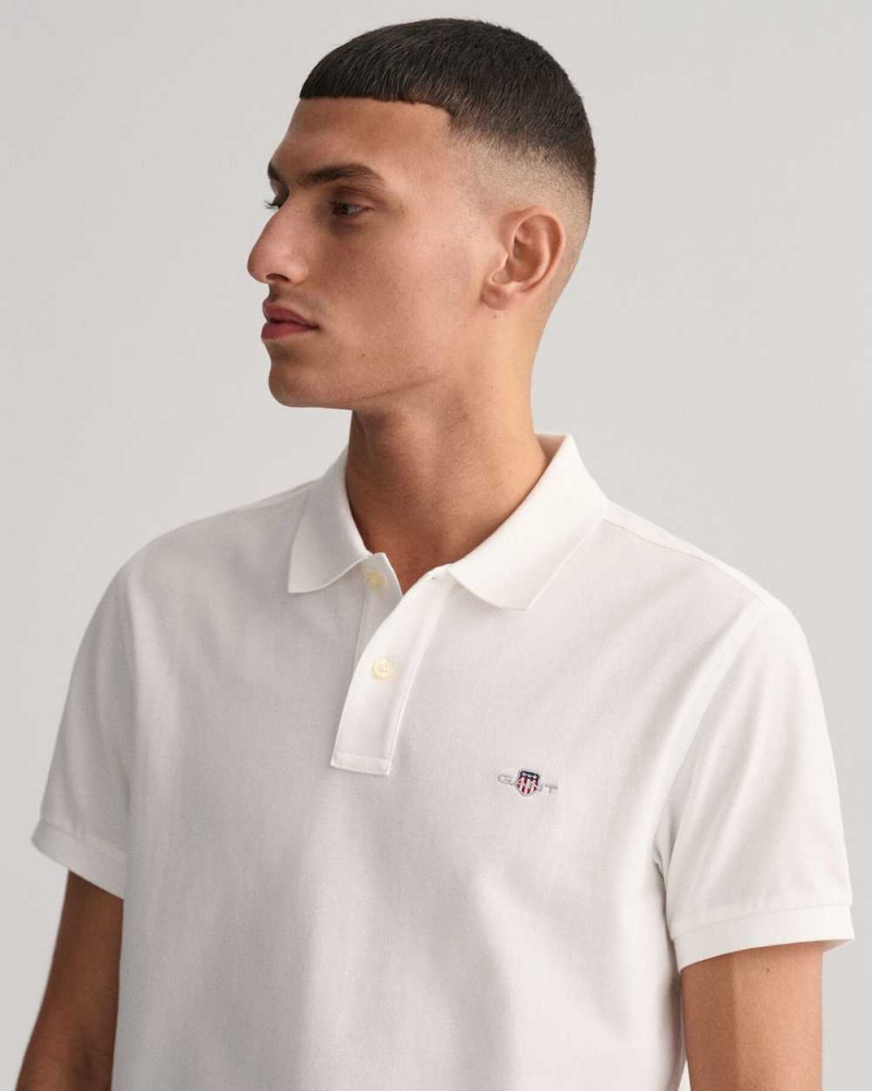 Gant Slim Fit Shield Piqué Men's Polo Shirt White | UJVFL-9467