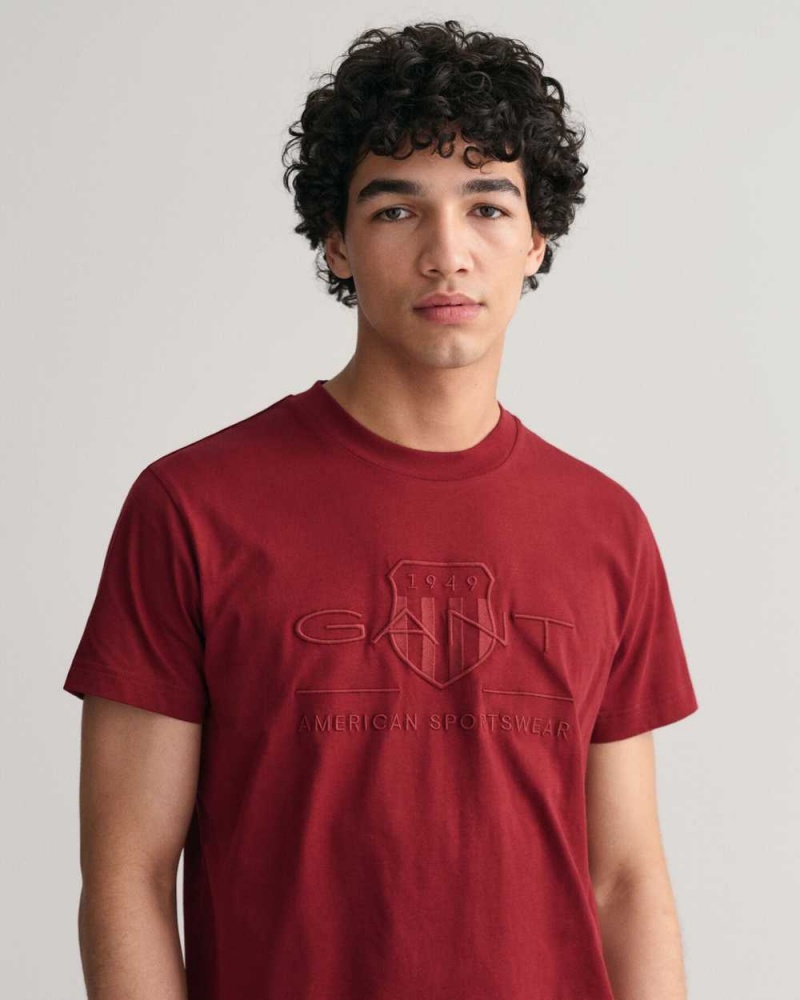 Gant Tonal Archive Shield Men's T-Shirt Plumped Red | KWGPE-8327